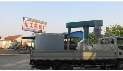 蘇州30kw雙軸液壓變頻升降分散機(jī) 2000L拉缸成功發(fā)貨