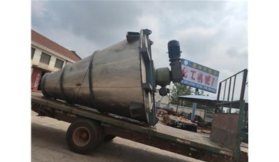 青島6立方不銹鋼雙錐混合機(jī)發(fā)貨